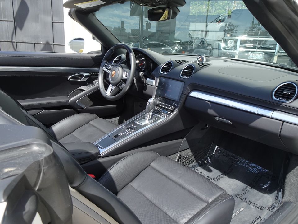 2021 Porsche 718 Boxster