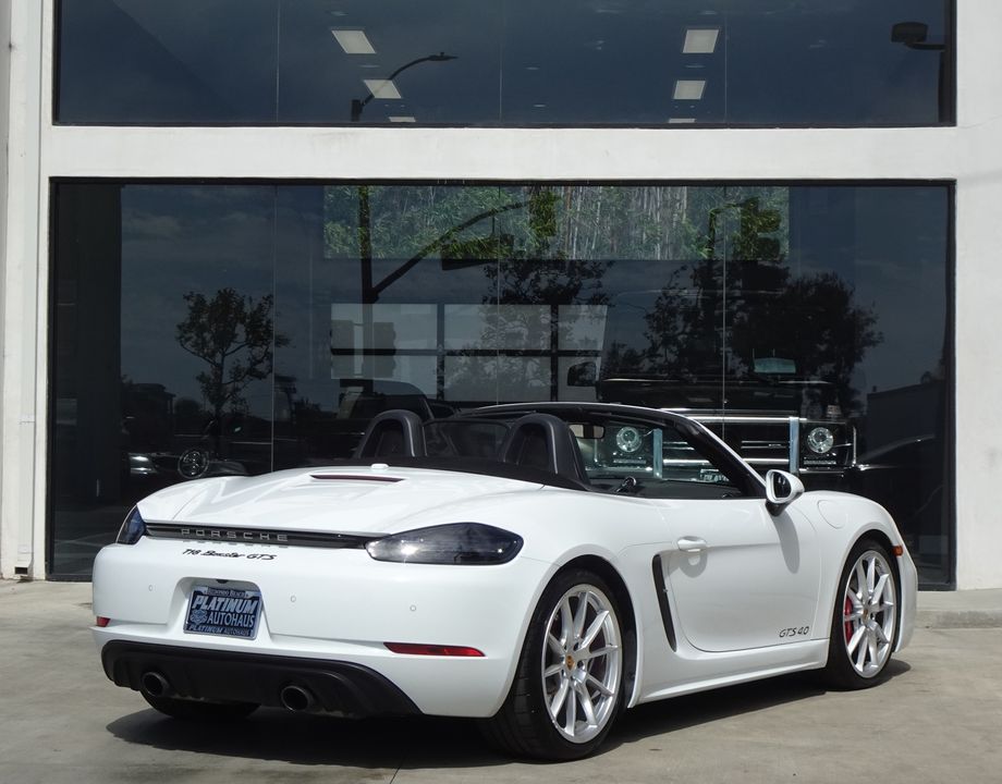 2021 Porsche 718 Boxster