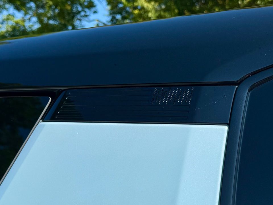 2025 GMC HUMMER EV