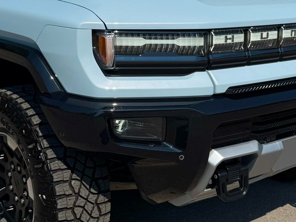 2025 GMC HUMMER EV