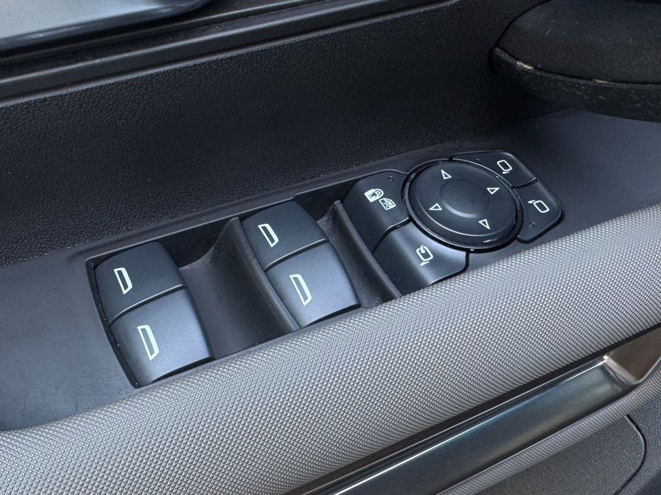 2025 GMC HUMMER EV