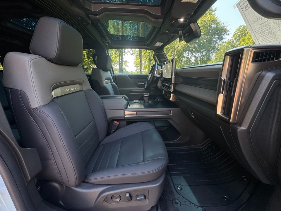 2025 GMC HUMMER EV
