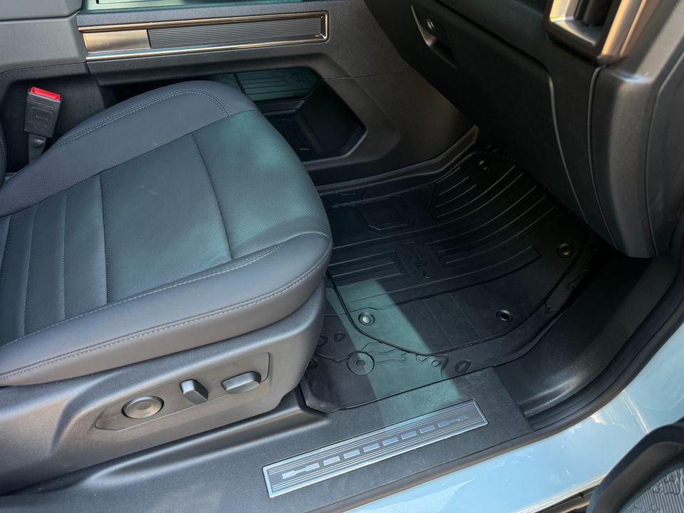 2025 GMC HUMMER EV