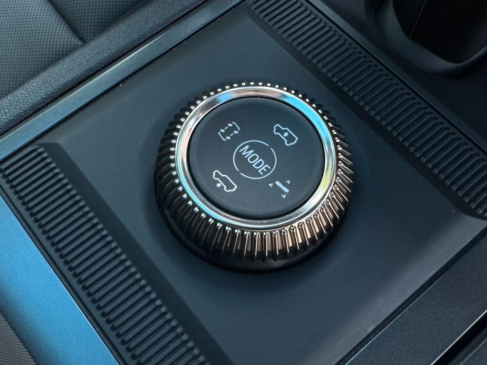 2025 GMC HUMMER EV