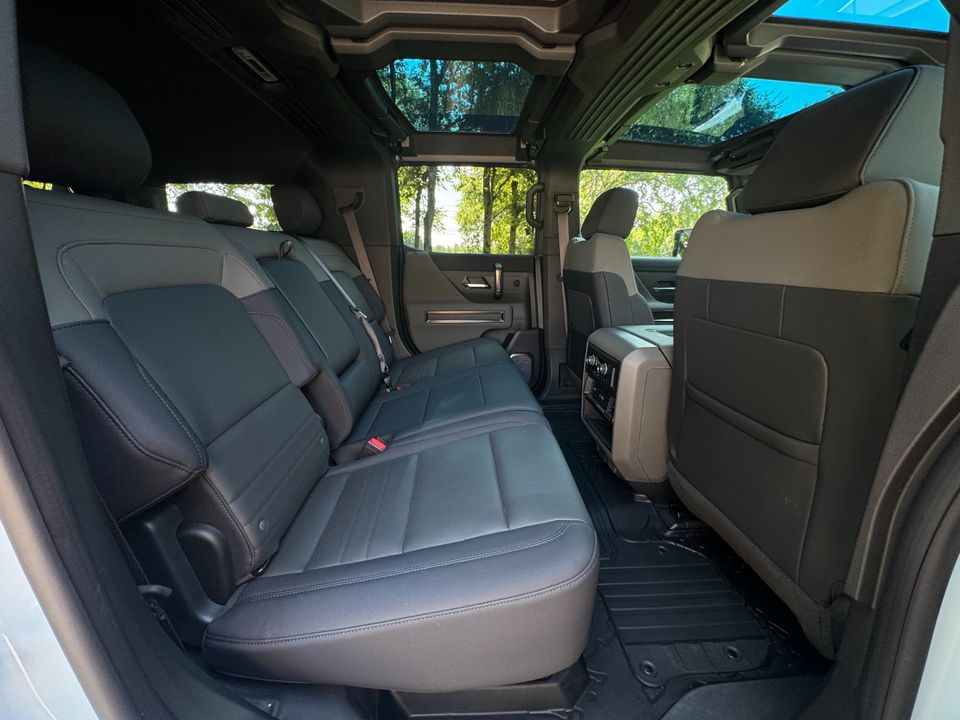2025 GMC HUMMER EV