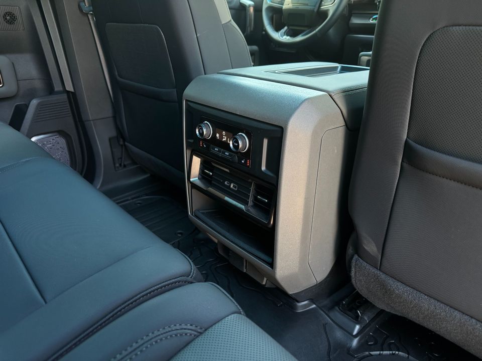2025 GMC HUMMER EV