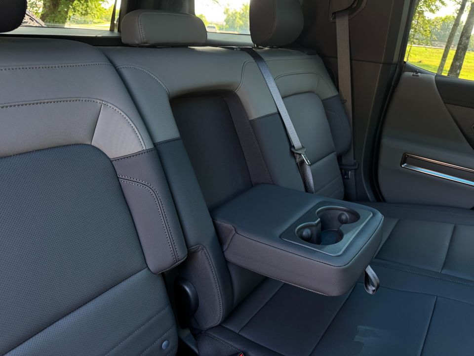 2025 GMC HUMMER EV