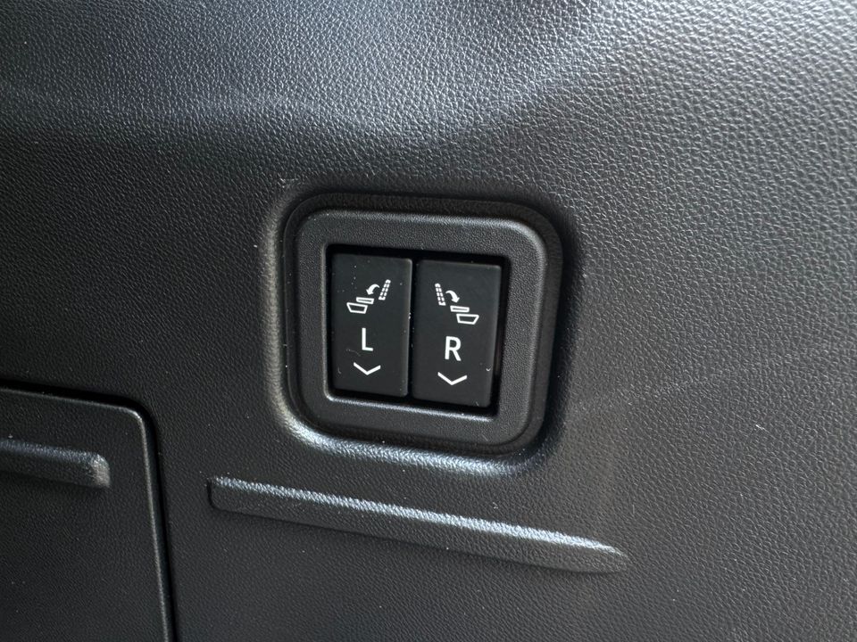 2025 GMC HUMMER EV