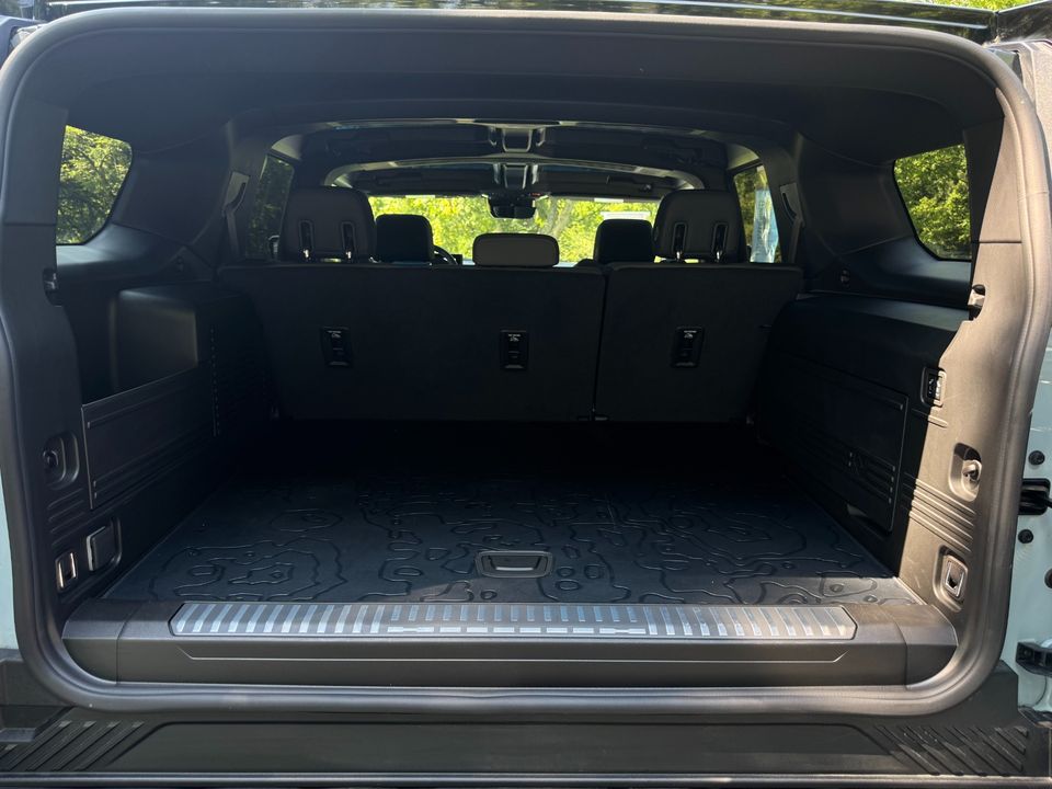 2025 GMC HUMMER EV