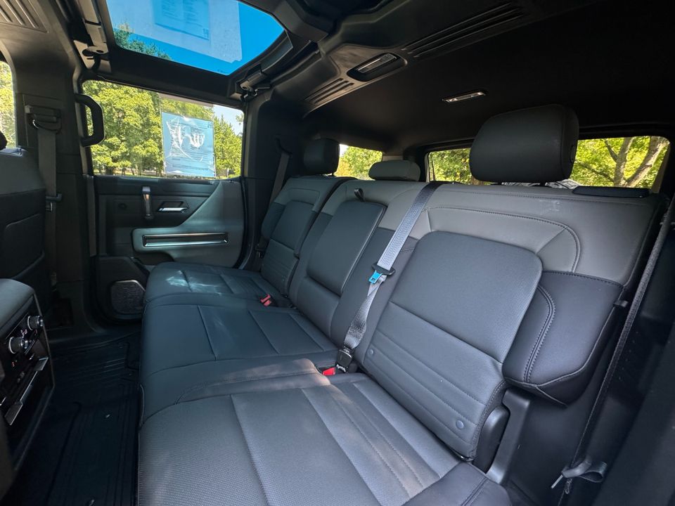2025 GMC HUMMER EV