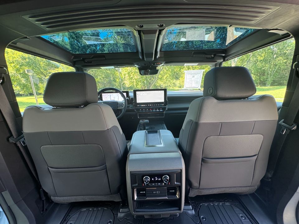 2025 GMC HUMMER EV