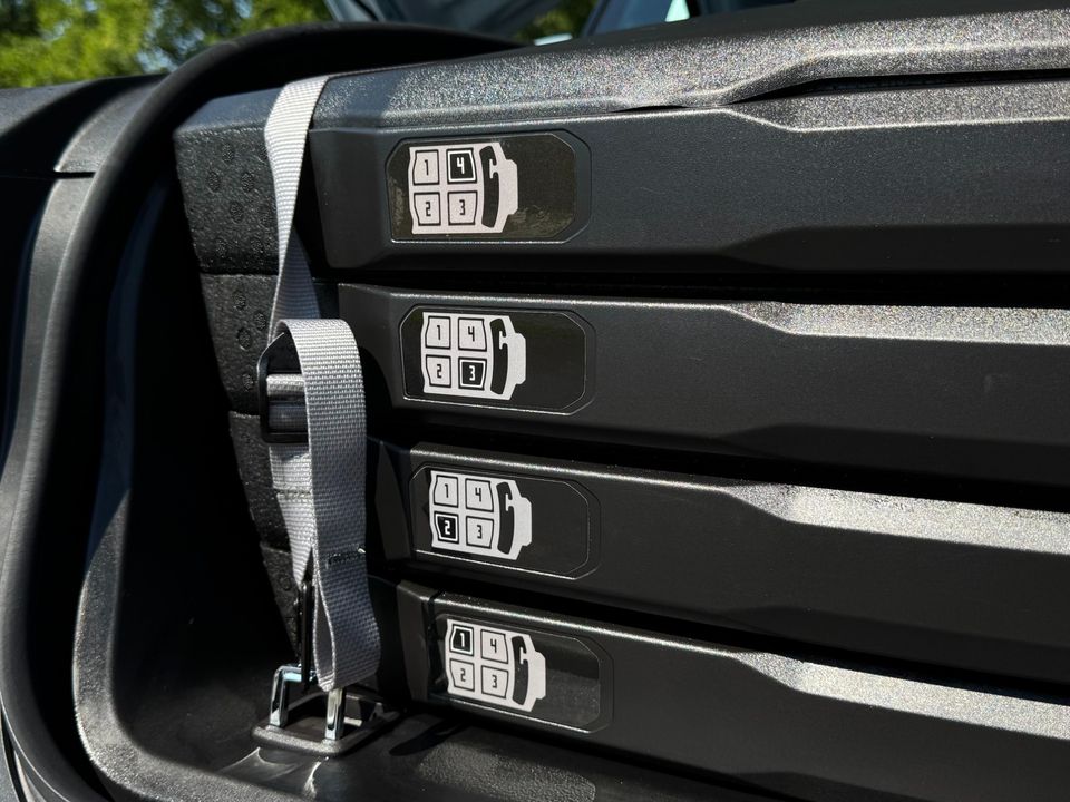 2025 GMC HUMMER EV
