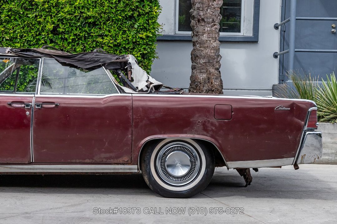 1965 Lincoln Continental