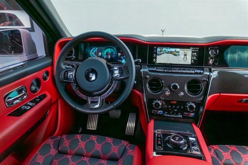 2025 Rolls-Royce Black Badge Cullinan