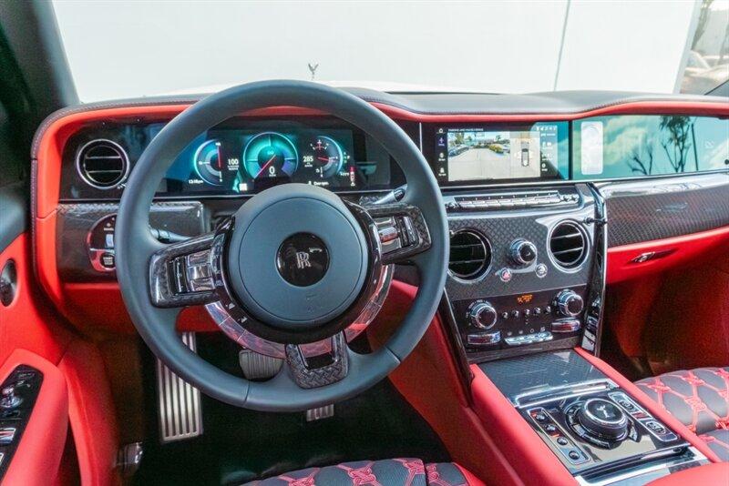 2025 Rolls-Royce Black Badge Cullinan