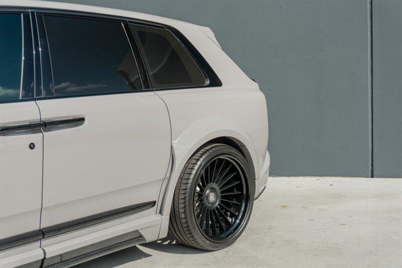 2025 Rolls-Royce Black Badge Cullinan