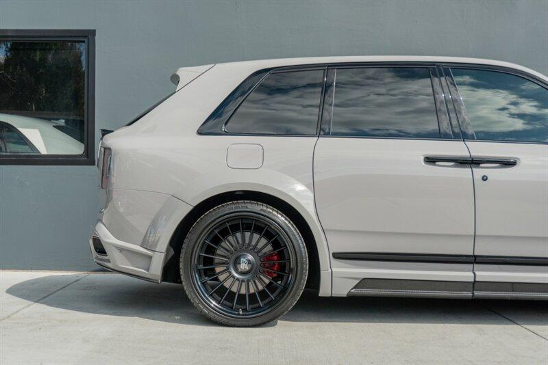 2025 Rolls-Royce Black Badge Cullinan