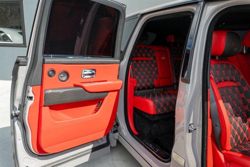 2025 Rolls-Royce Black Badge Cullinan