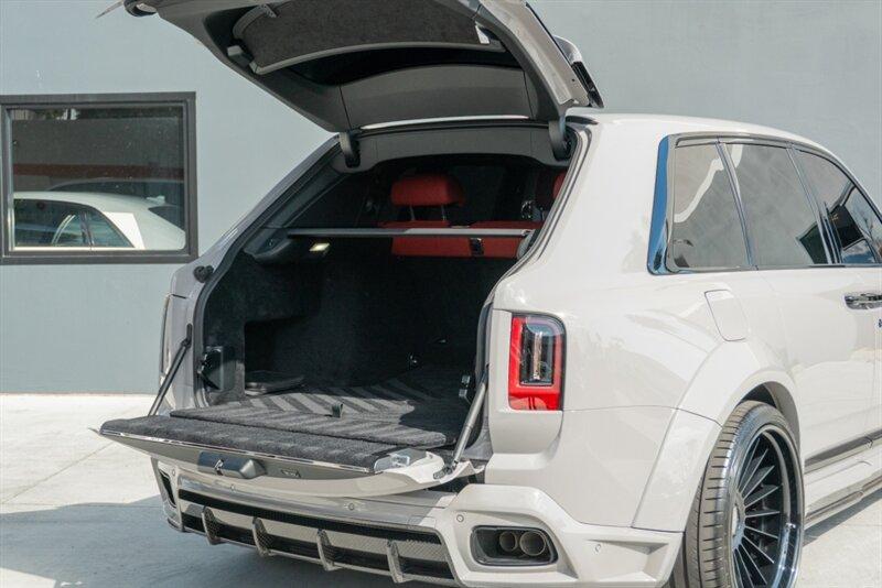 2025 Rolls-Royce Black Badge Cullinan