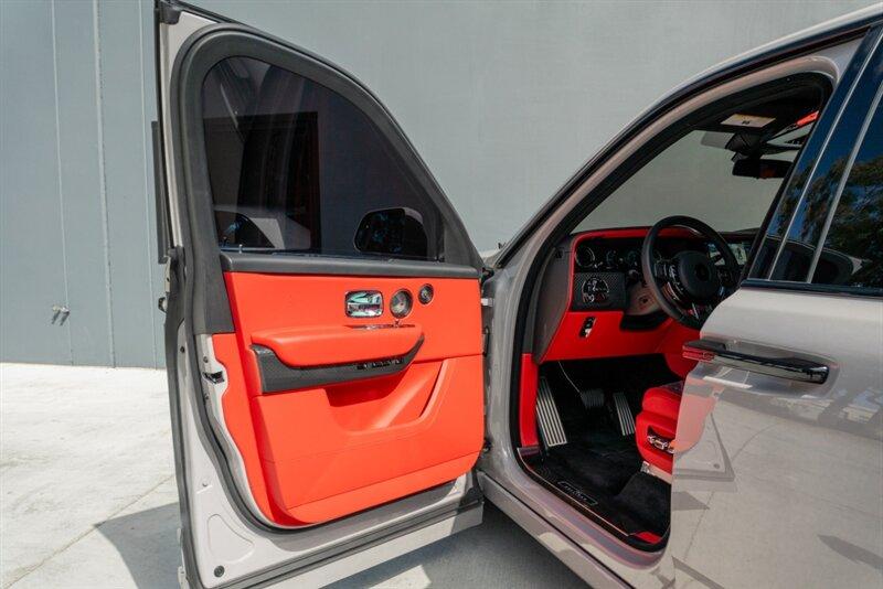 2025 Rolls-Royce Black Badge Cullinan