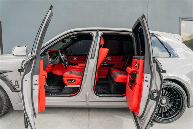 2025 Rolls-Royce Black Badge Cullinan