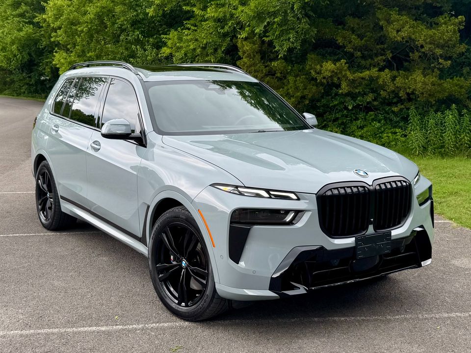 2024 BMW X7