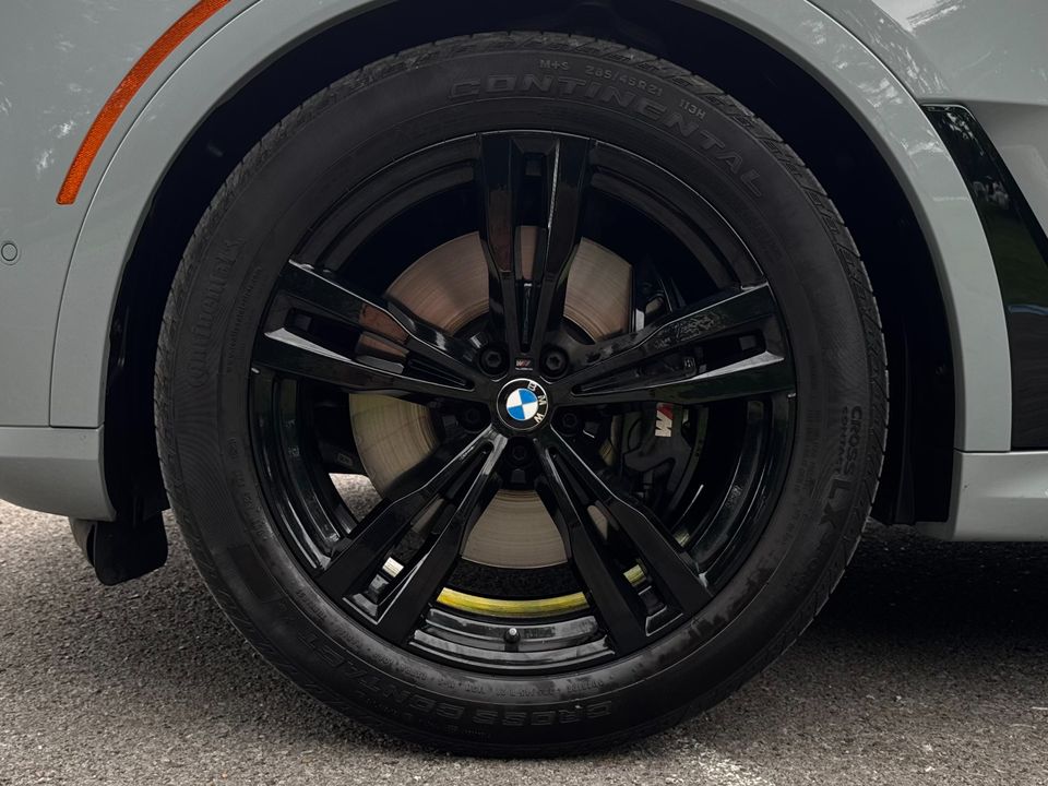 2024 BMW X7