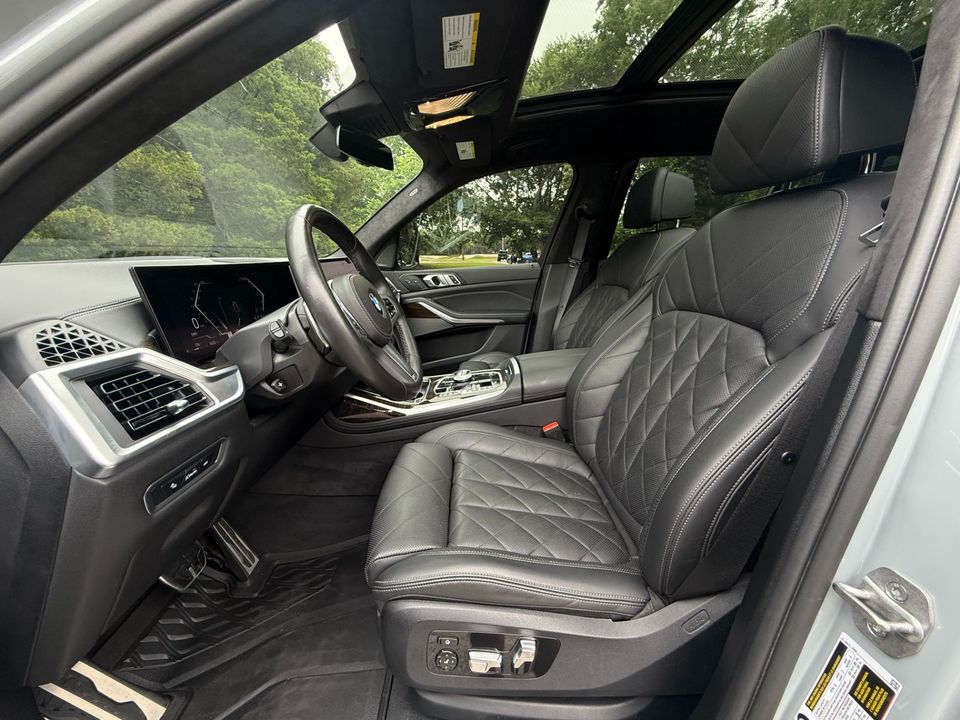 2024 BMW X7