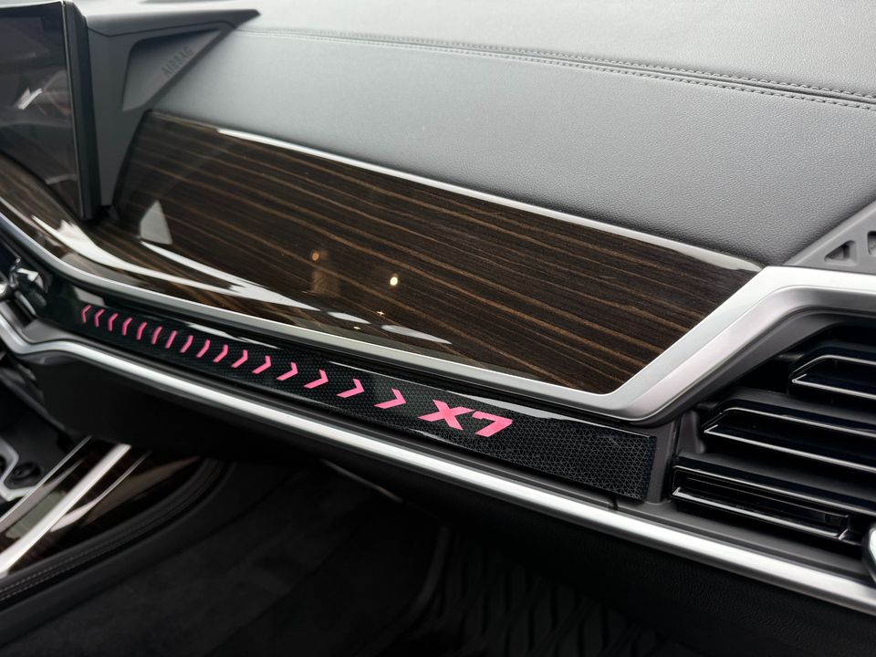 2024 BMW X7