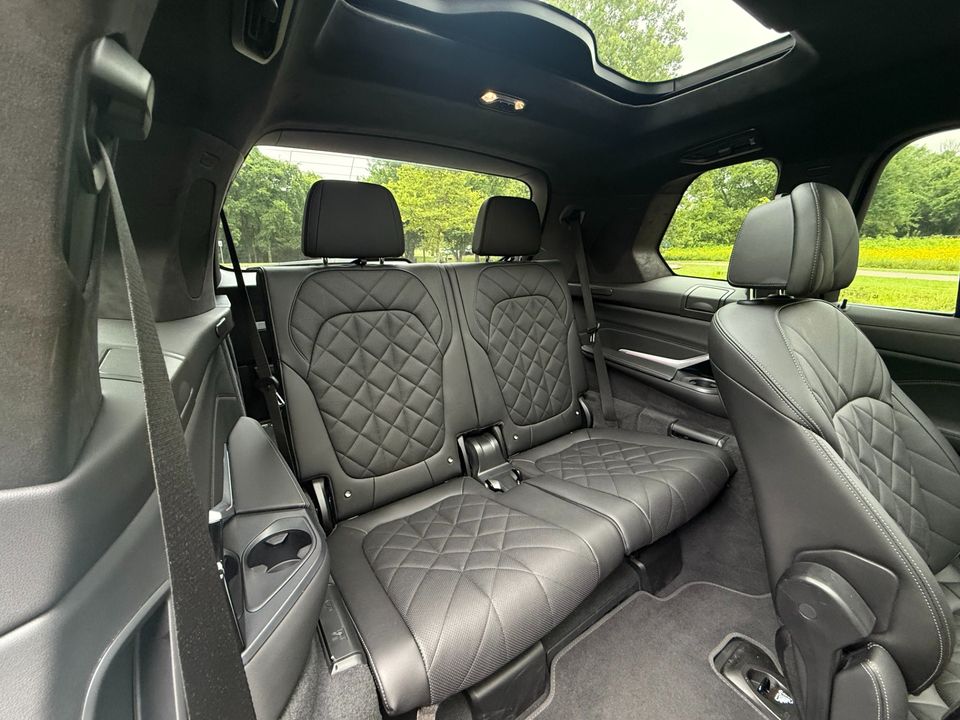 2024 BMW X7
