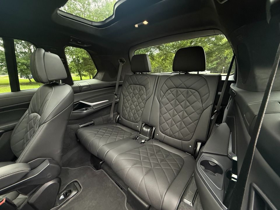 2024 BMW X7