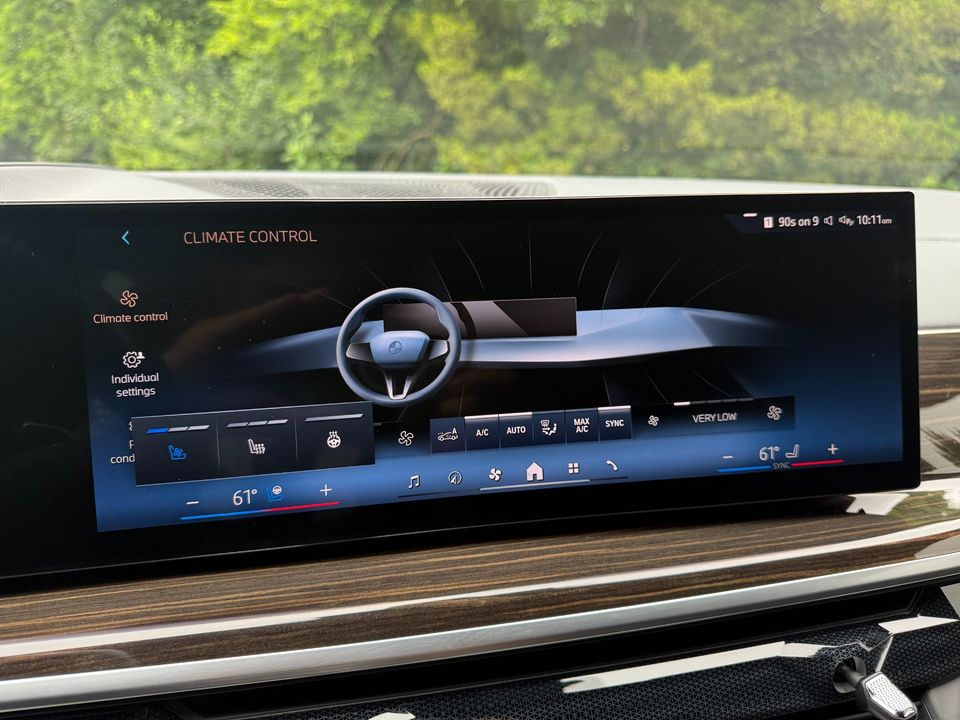 2024 BMW X7