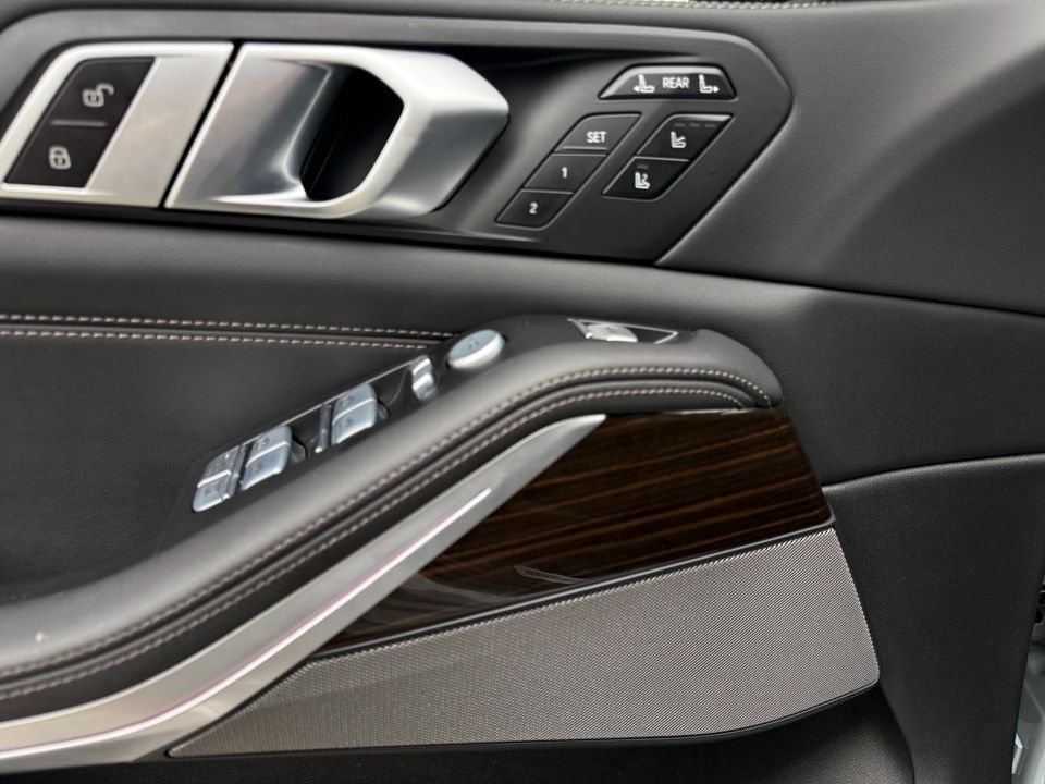 2024 BMW X7