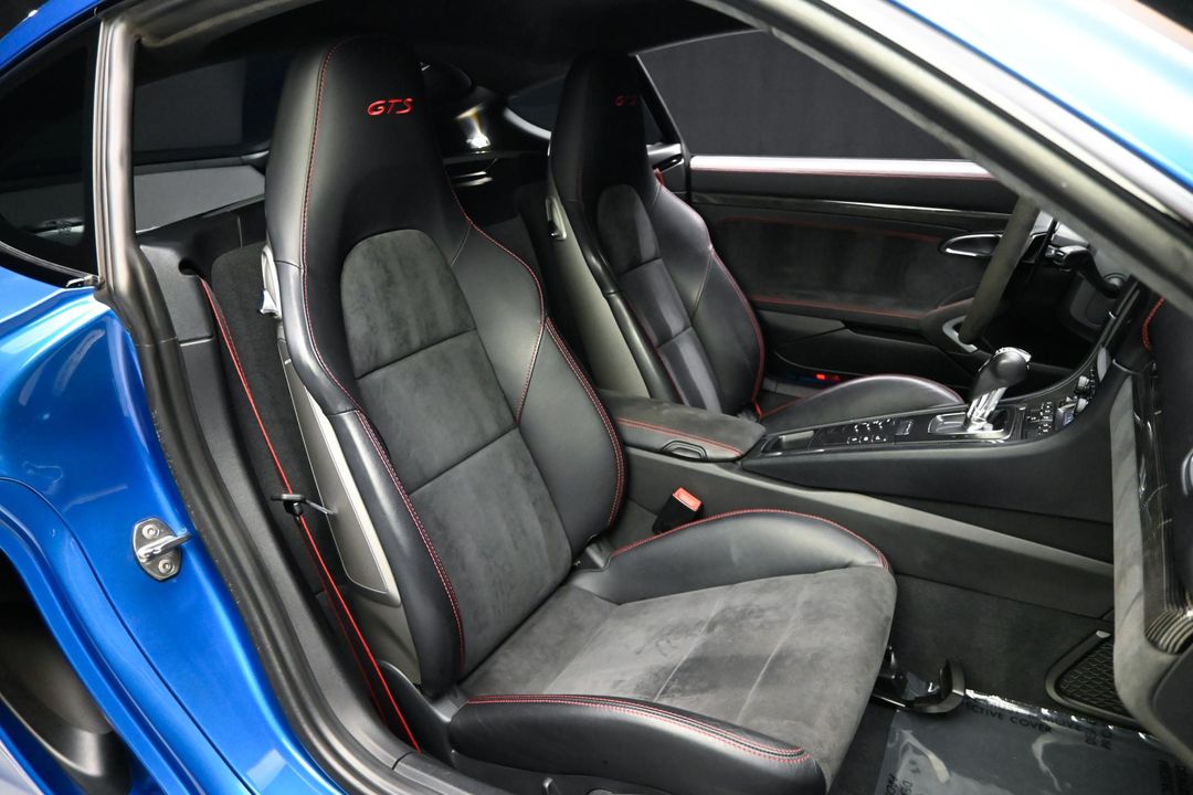 2015 Porsche Cayman