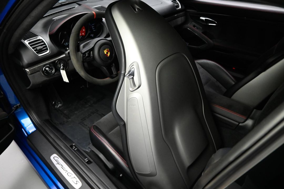 2015 Porsche Cayman