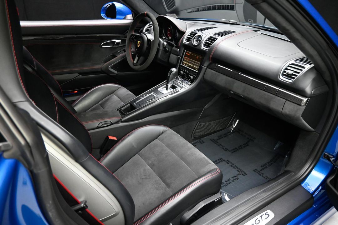 2015 Porsche Cayman