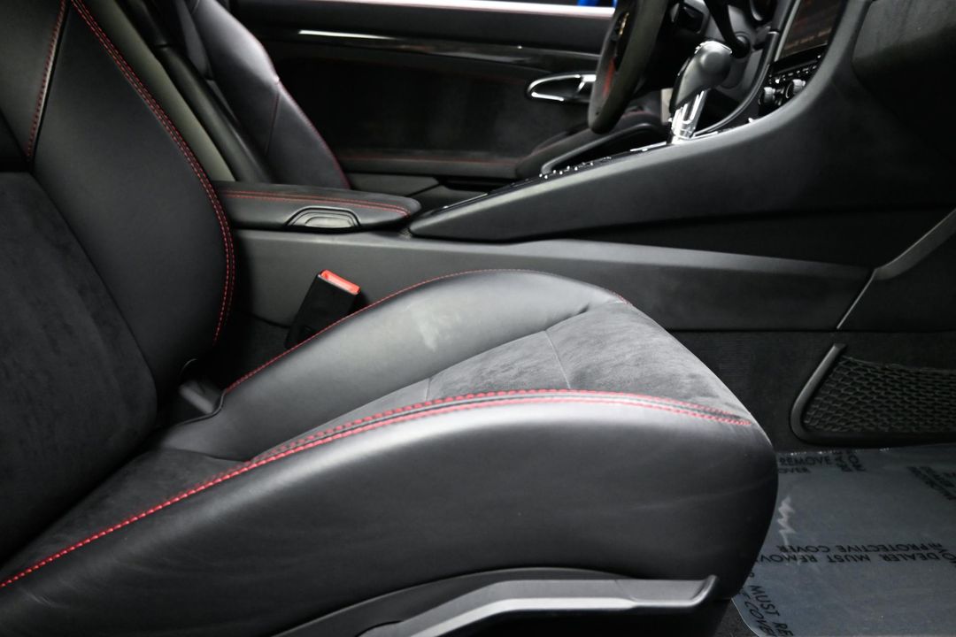 2015 Porsche Cayman