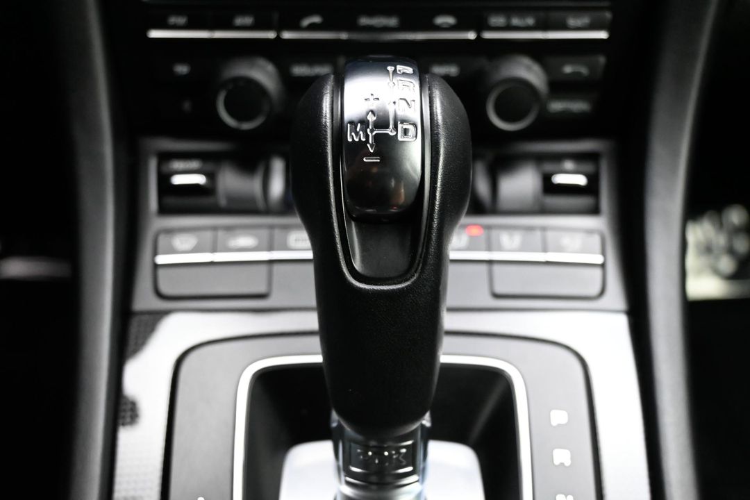 2015 Porsche Cayman