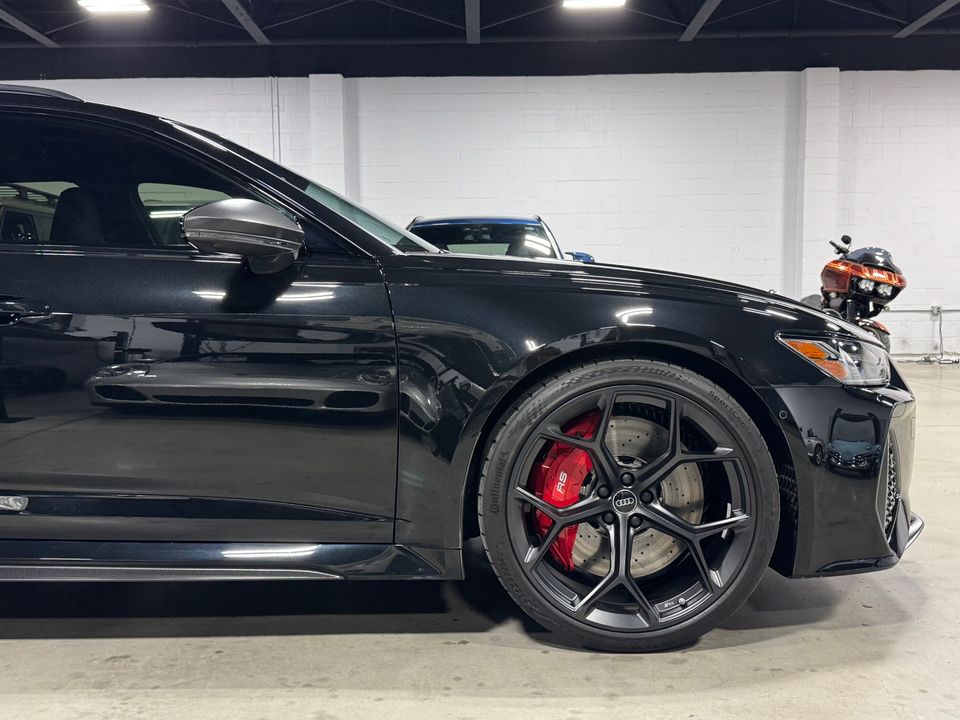 2024 AUDI RS 6 AVANT