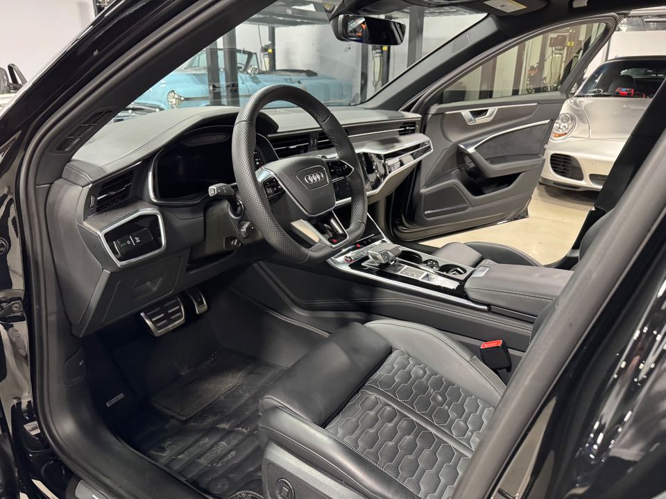 2024 AUDI RS 6 AVANT