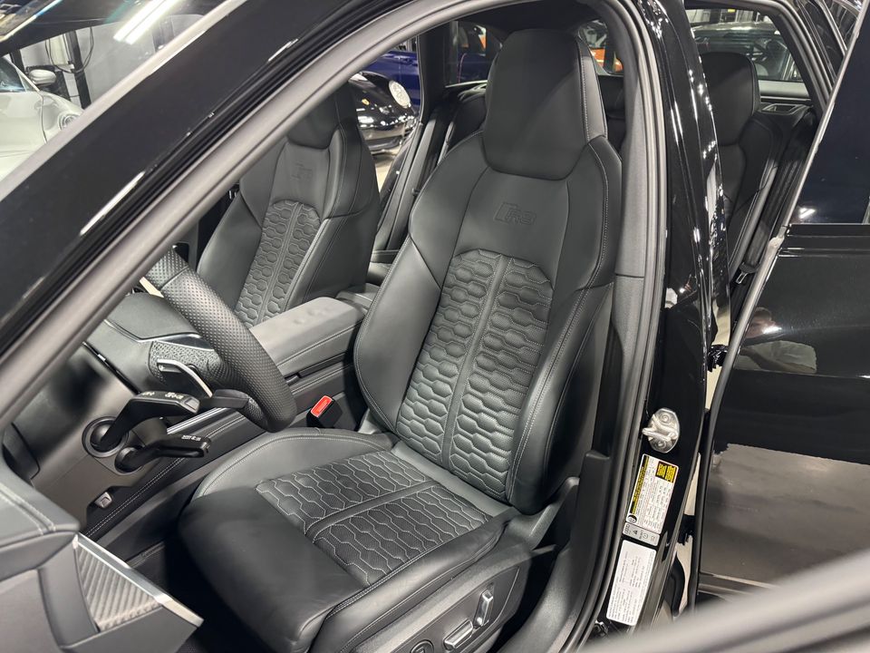 2024 AUDI RS 6 AVANT