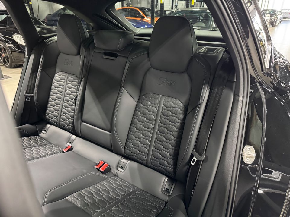 2024 AUDI RS 6 AVANT