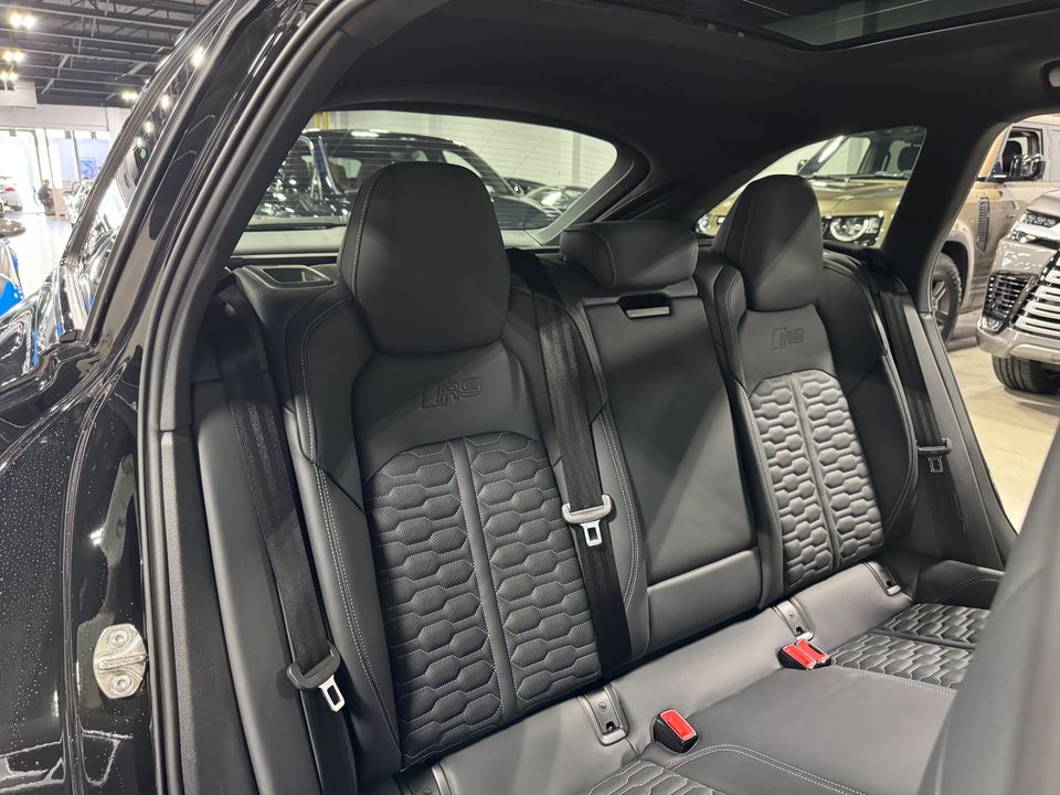 2024 AUDI RS 6 AVANT
