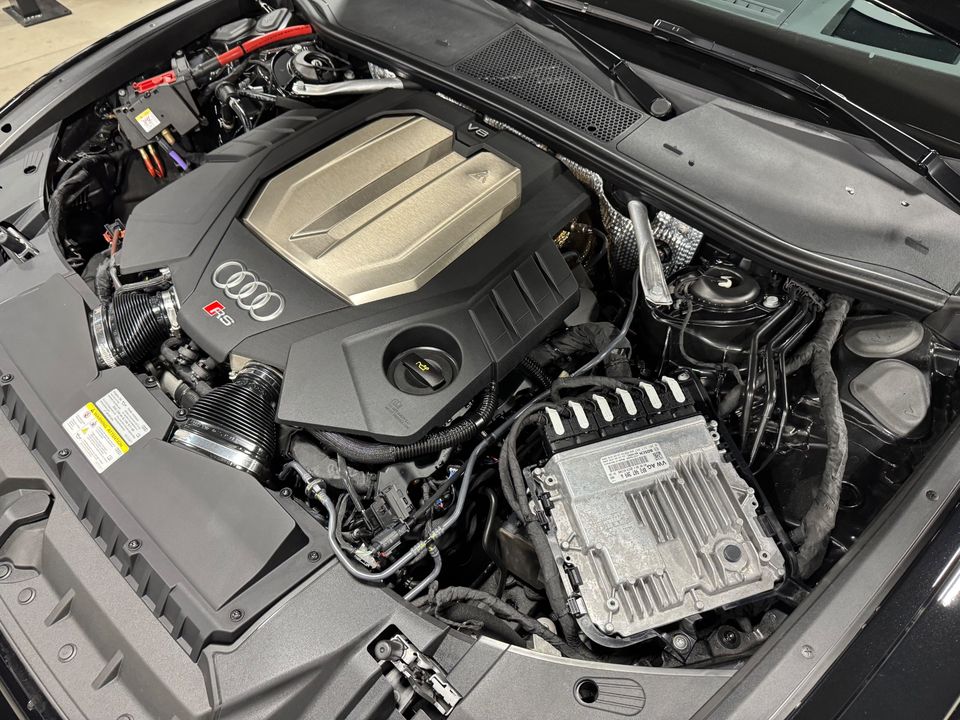 2024 AUDI RS 6 AVANT