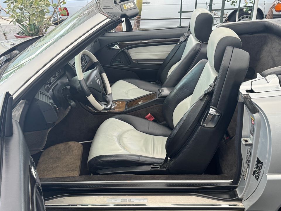 2002 Mercedes-Benz SL-Class