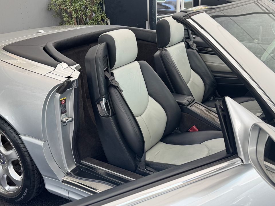 2002 Mercedes-Benz SL-Class