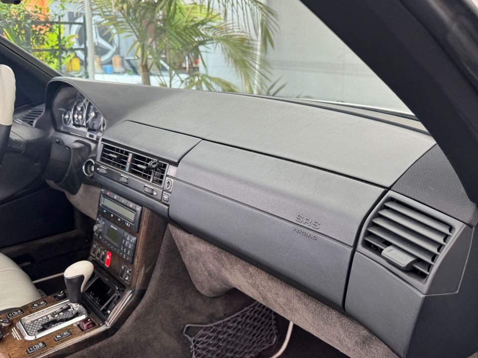 2002 Mercedes-Benz SL-Class