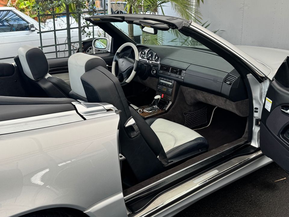 2002 Mercedes-Benz SL-Class