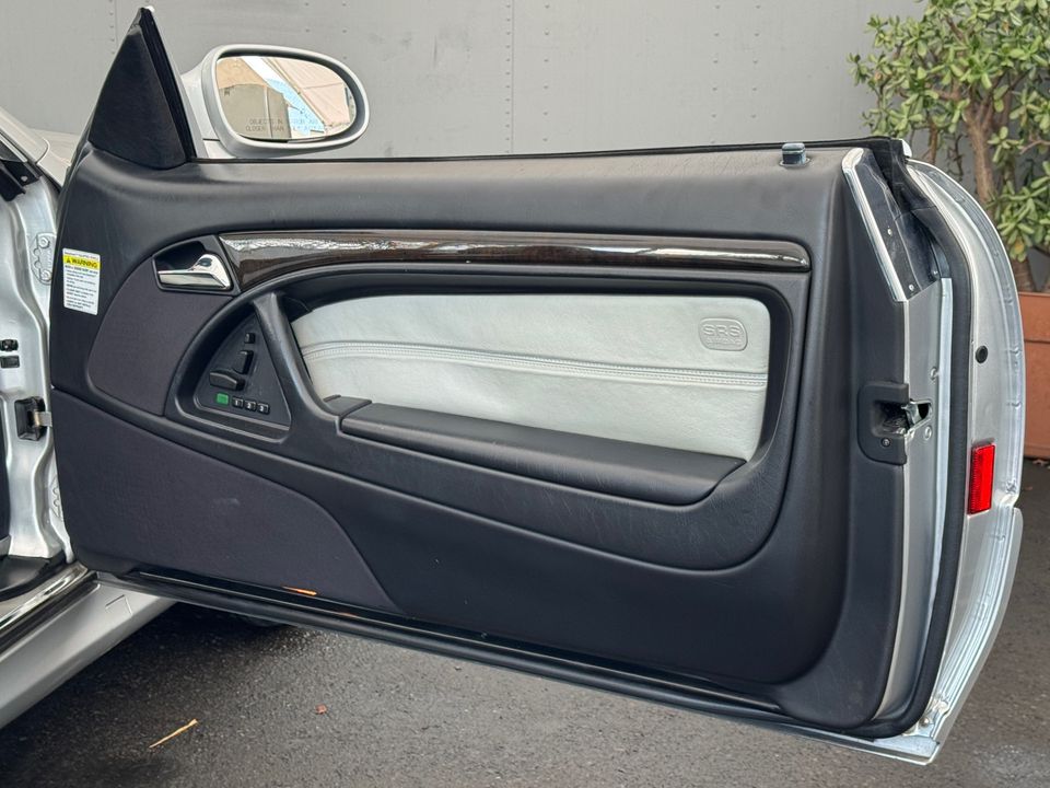 2002 Mercedes-Benz SL-Class
