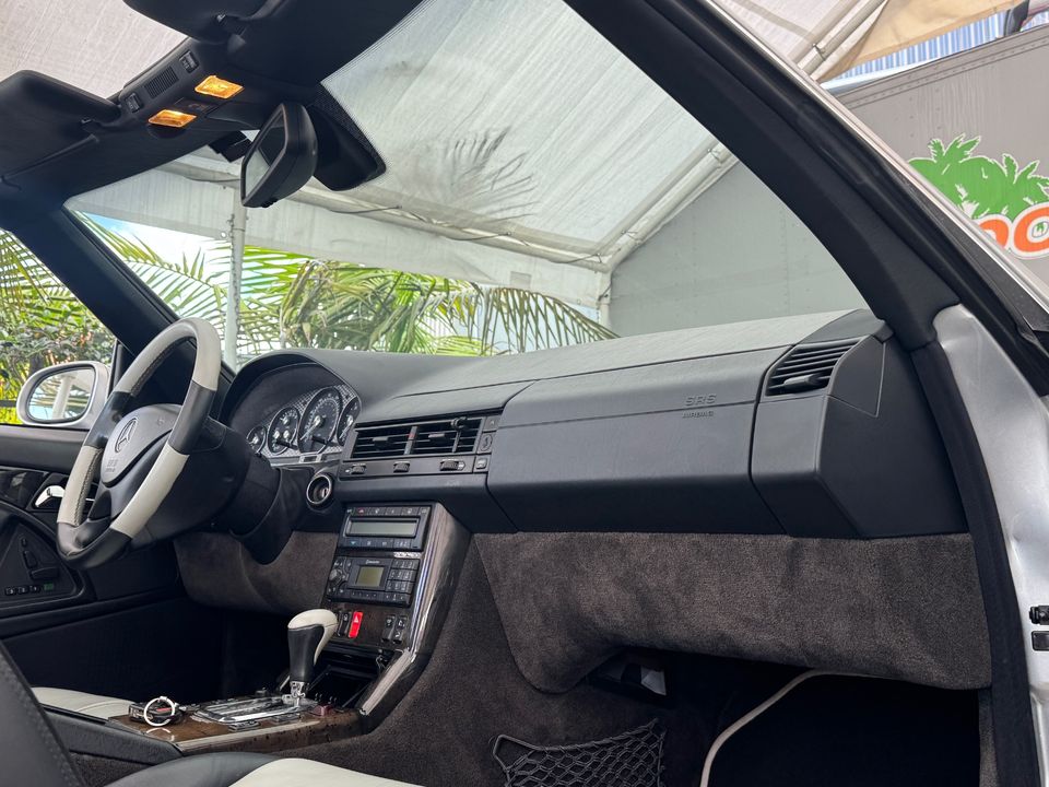 2002 Mercedes-Benz SL-Class